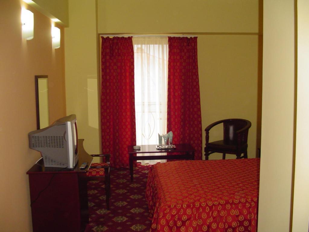 Hotel Europa Ploiesti Bilik gambar
