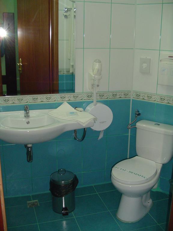 Hotel Europa Ploiesti Bilik gambar